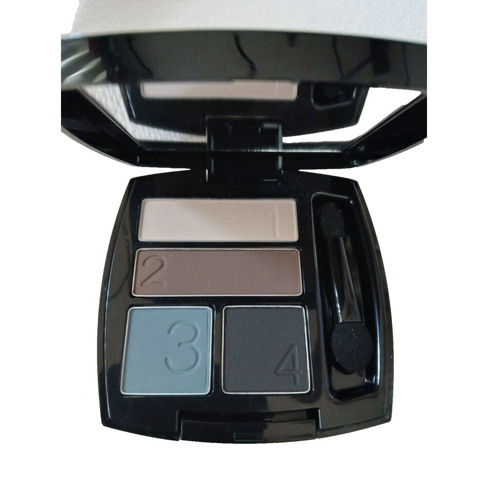 AVON True Color Eyeshadow Quad (0.176 OZ) - "SMOKE & FOG QUAD" - NEW!!!